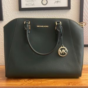 Michael Kors tote